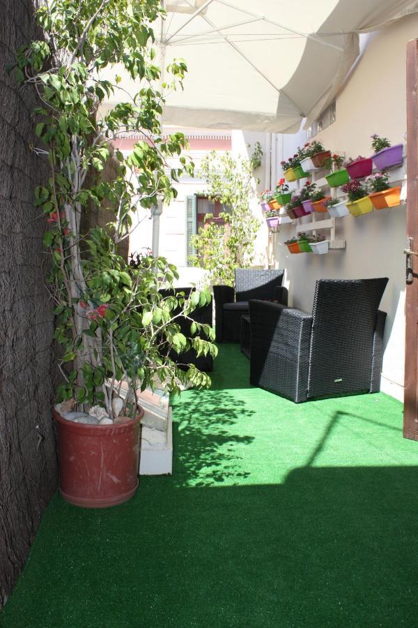 Mmebassia Bed & Breakfast Khania Rom bilde